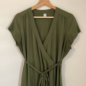 Old Navy Green Rayon Midi Wrap Dress